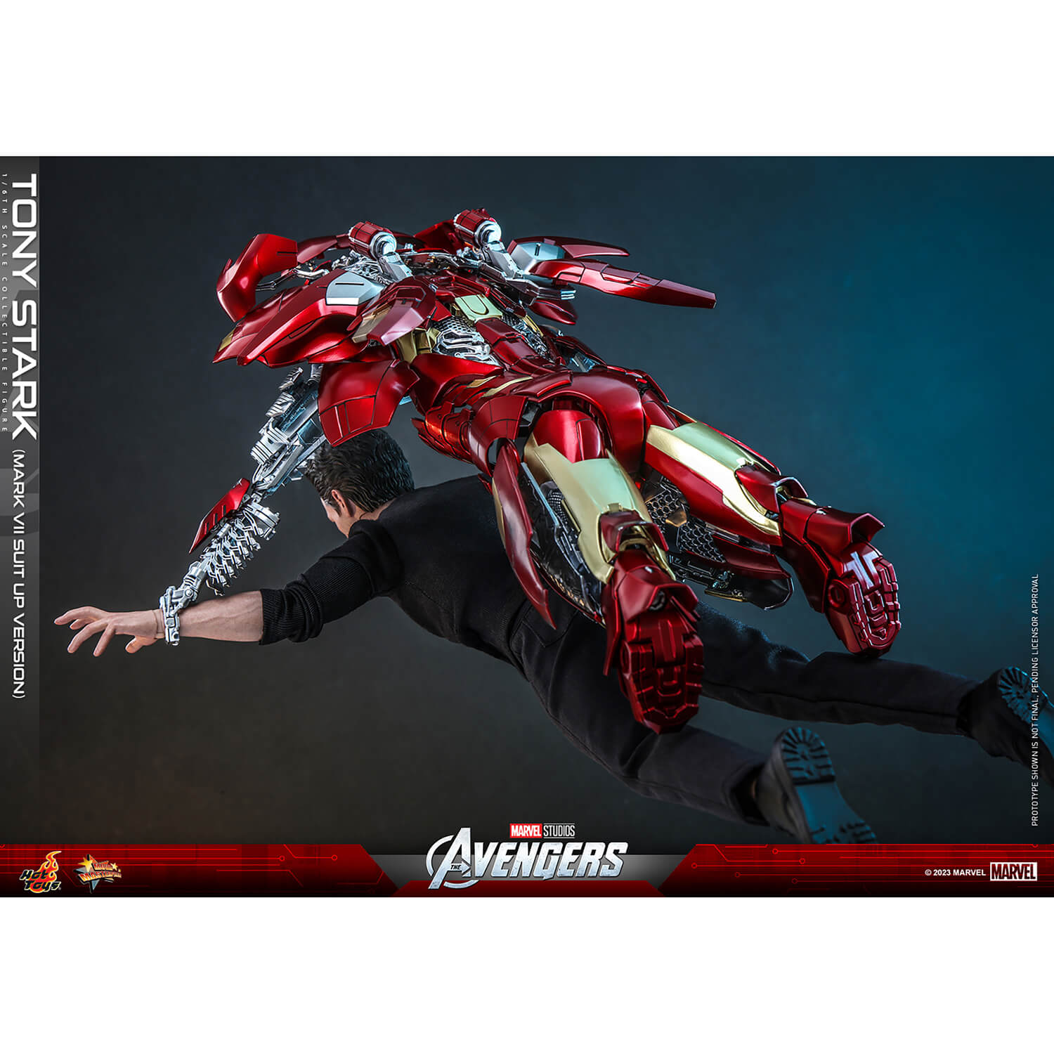 Hot Toys Tony Stark (Mark VII Suit-Up Version) Sixth Scale Figure