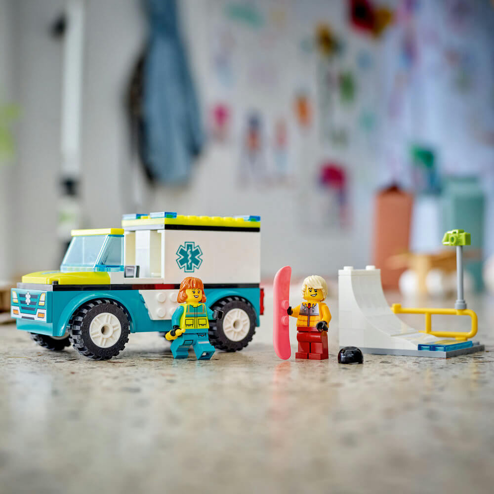 LEGO® City Emergency Ambulance and Snowboarder 60403