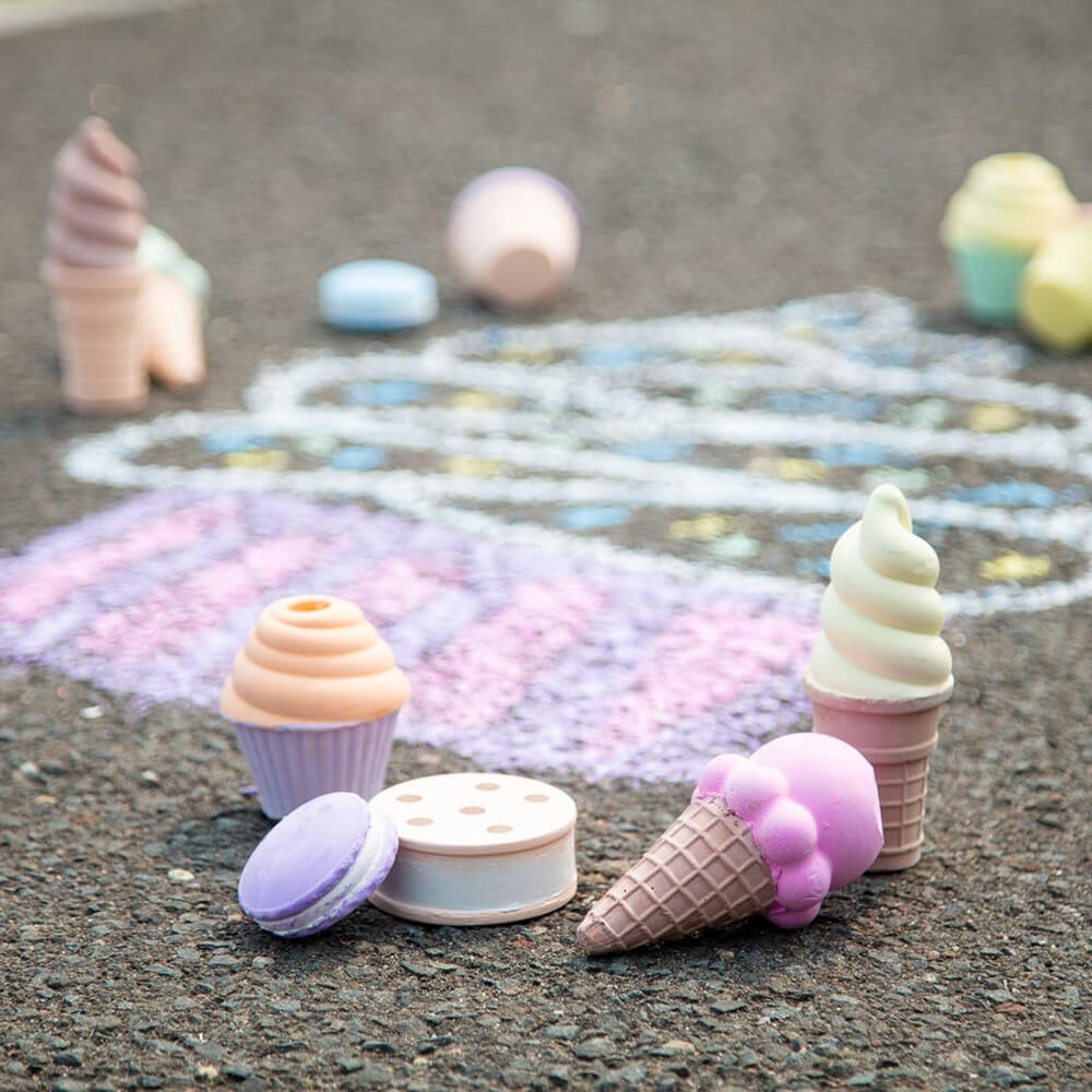 Melissa and Doug Sweet Treats Ice Cream & Cake Chalk Set