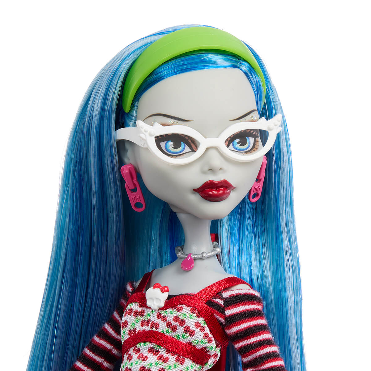 Closeup of Ghoulia Yelps