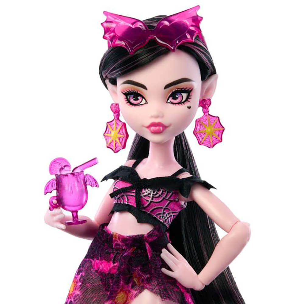 Close up image of draculaura fashion doll 