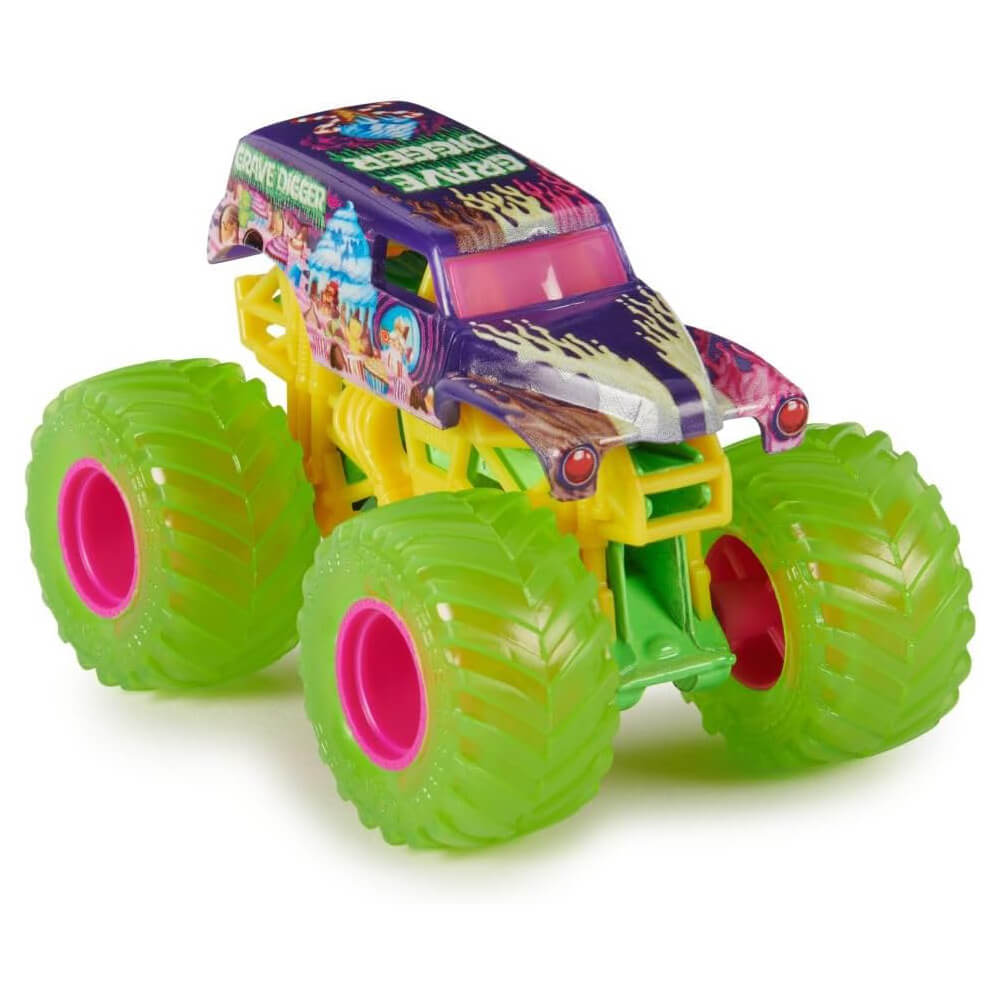 Monster Jam Grave Digger Die-Cast 1:64 Scale Monster Truck