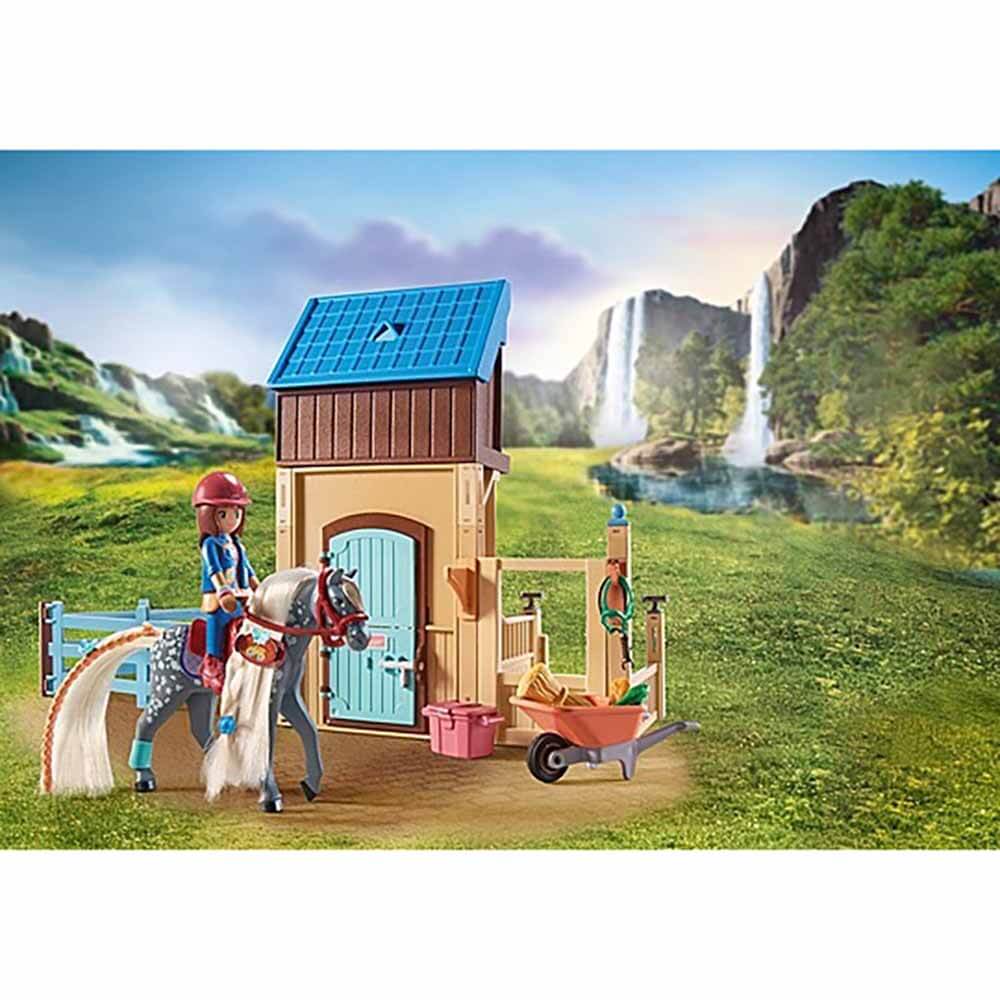 PLAYMOBIL Horse Stall with Amelia and Whisper Playset