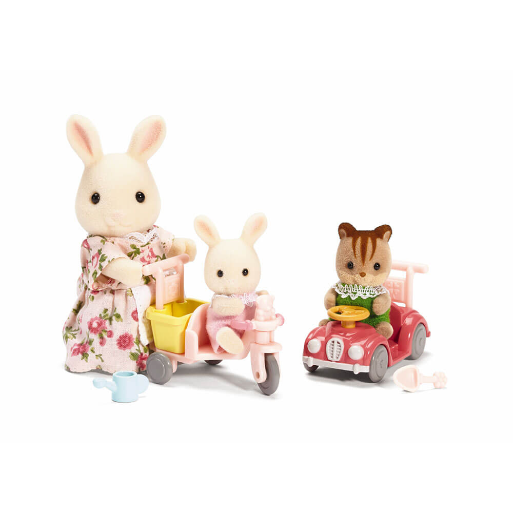 Calico Critters Apple & Jake's Ride 'n Play