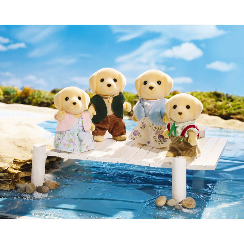 Calico Critters Yellow Labrador Family