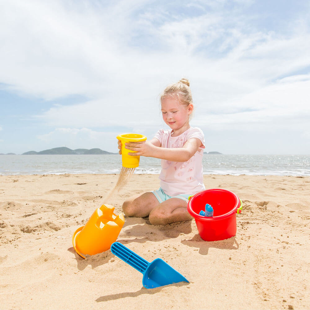 Hape 5-in-1 Beach Set