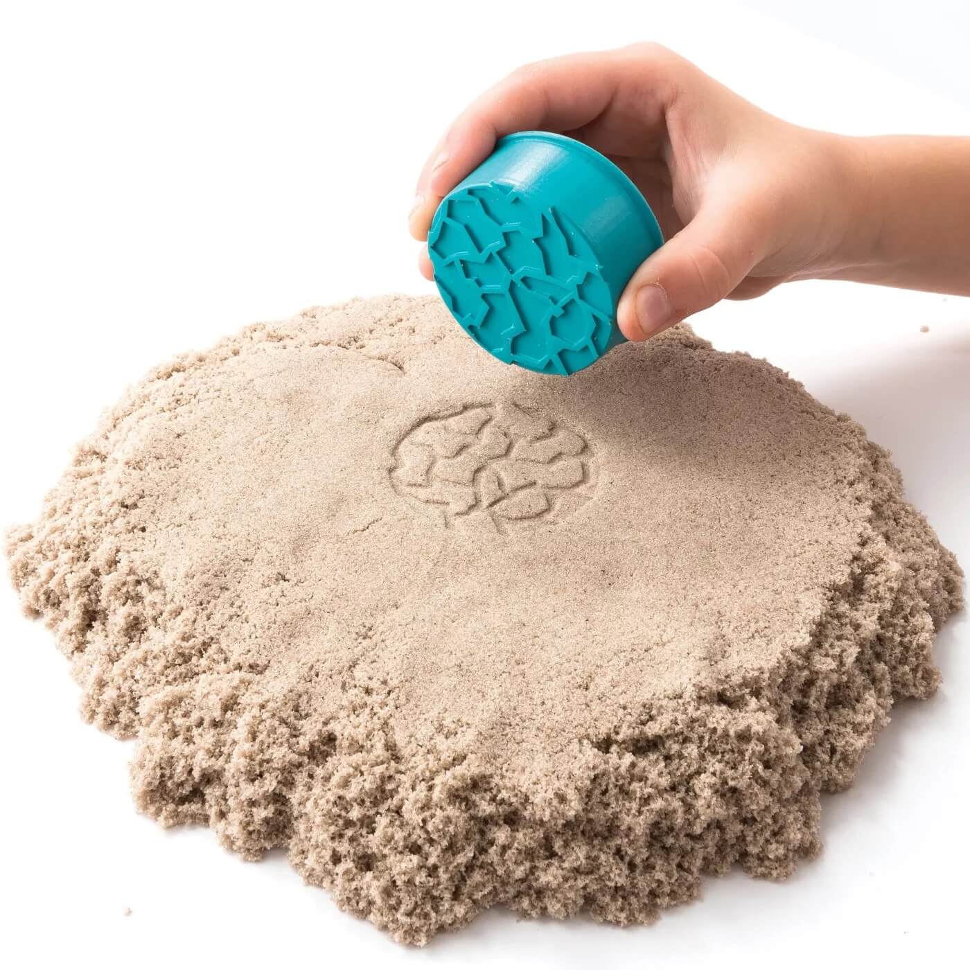 Kinetic Sand Folding Sandbox Playset with 2 lbs of Sand