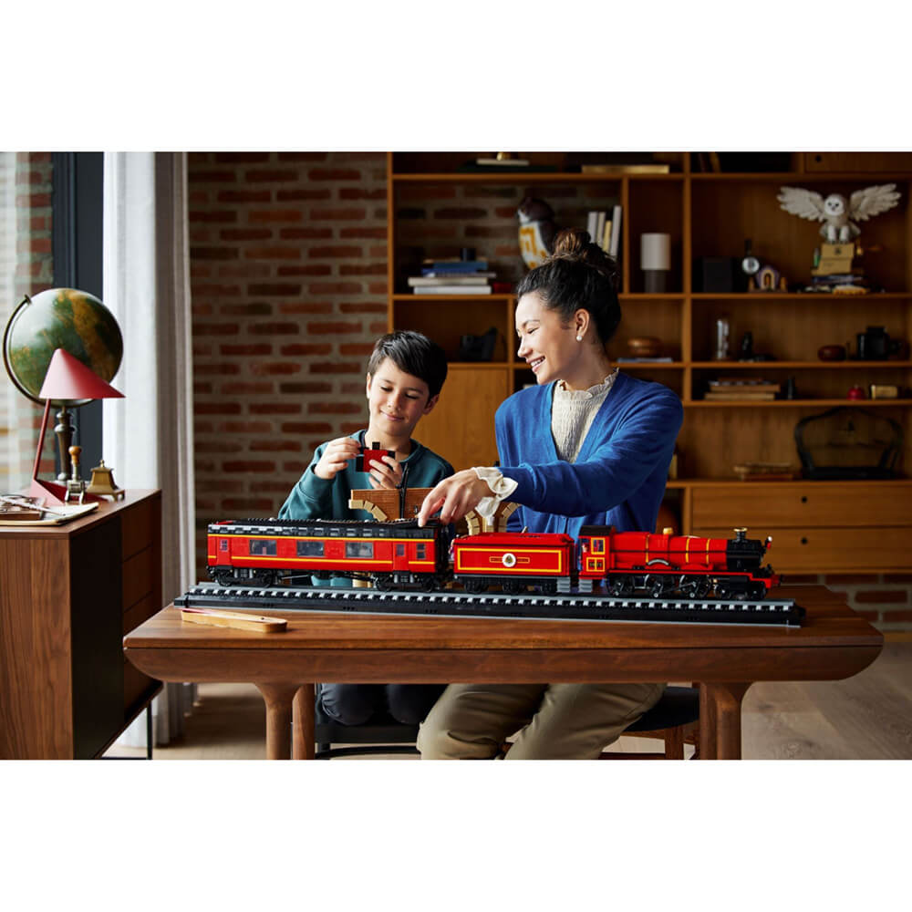 LEGO® Harry Potter™ Hogwarts Express™ Collectors' Edition 5129 Piece Building Kit (76405)