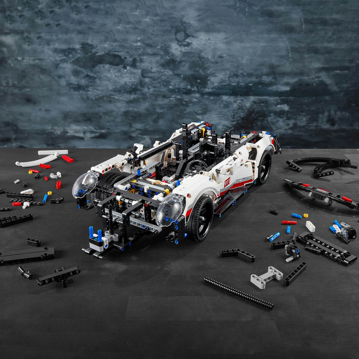 LEGO Technic Porsche 911 RSR 1580 Piece Set (42096)