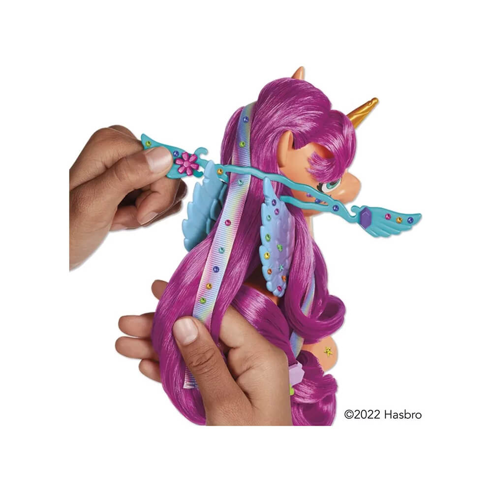 My Little Pony: Make Your Mark Ribbon Hairstyles Sunny Starscout 6-Inch Pony