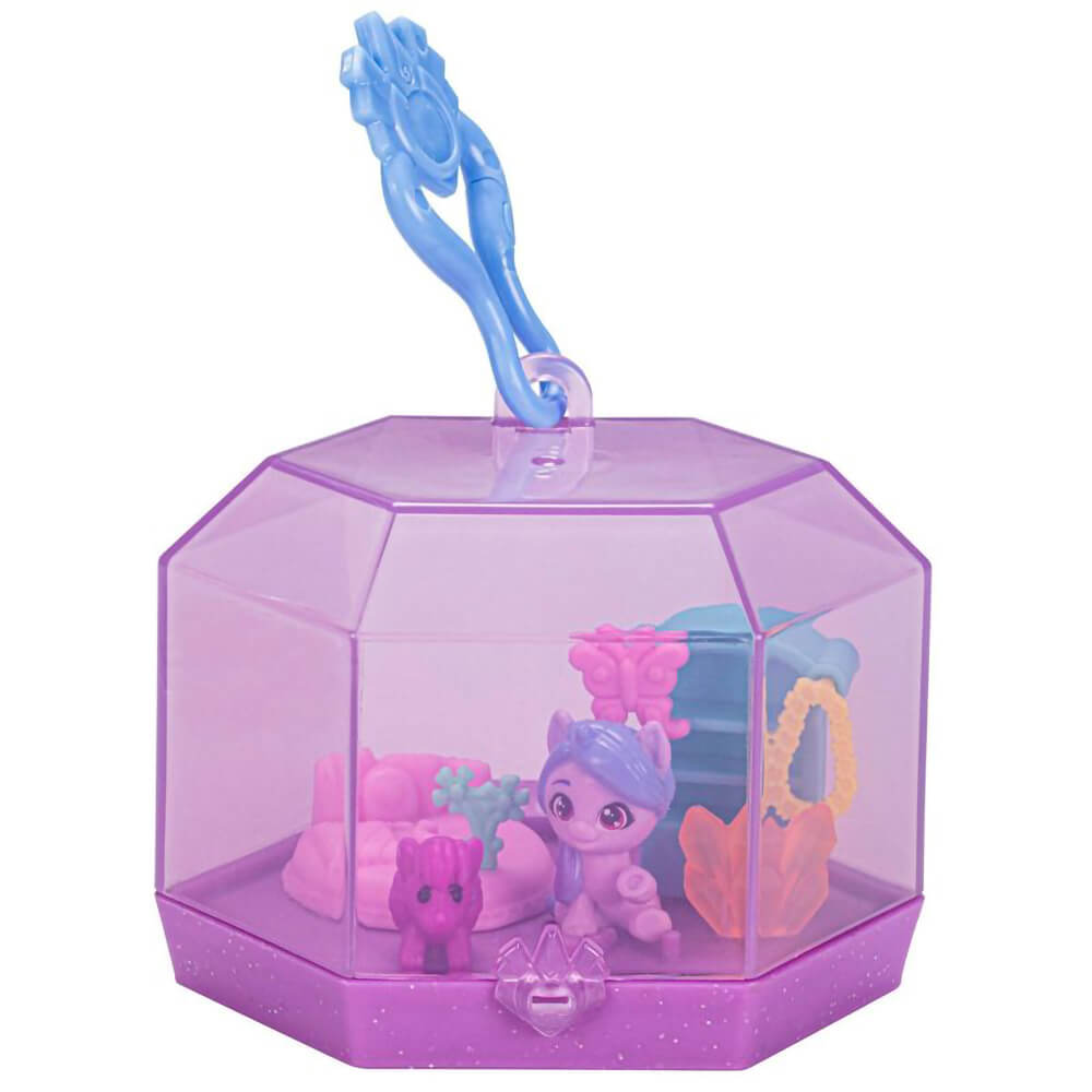 My Little Pony Mini World Magic Crystal Keychain Izzy Moonbow Toy