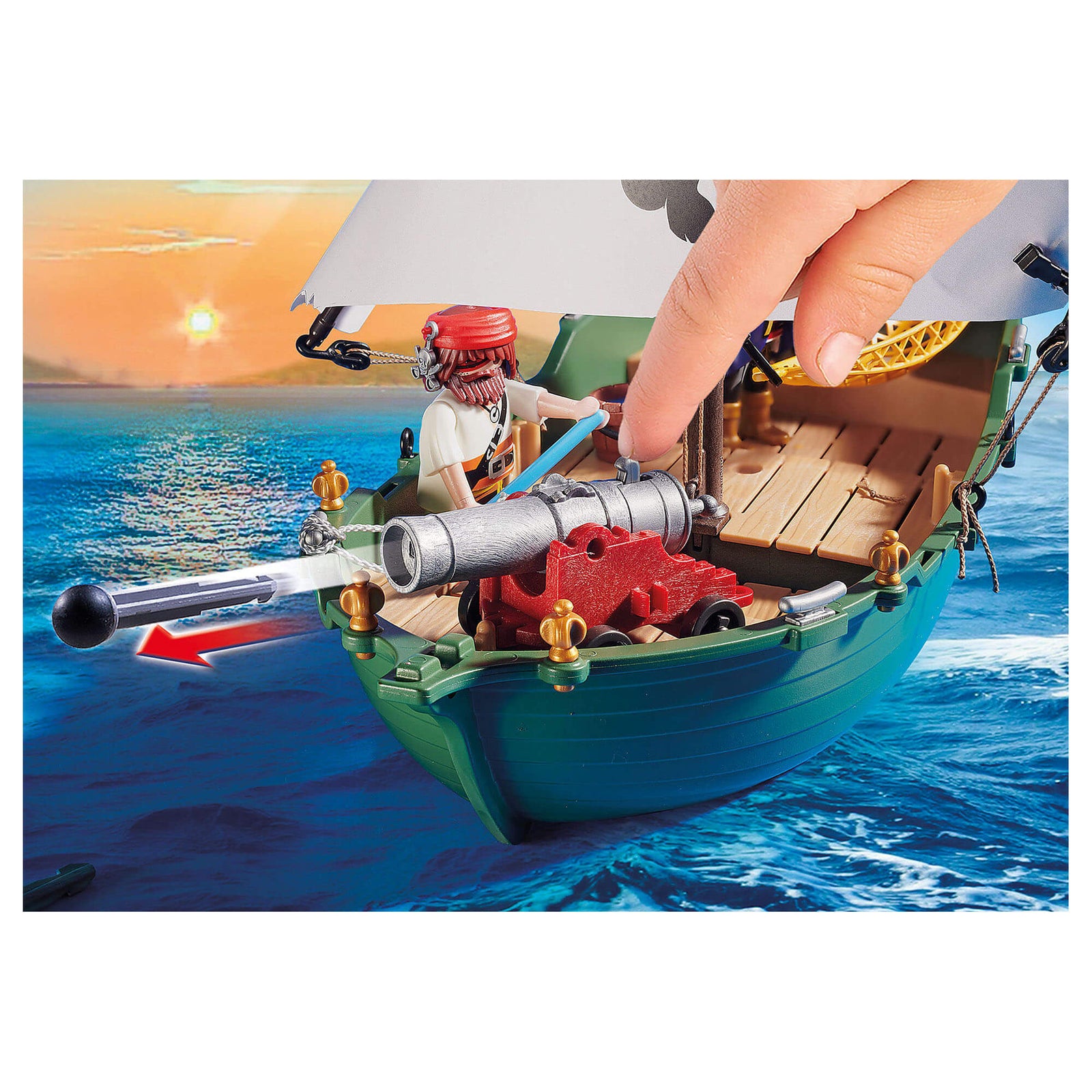 PLAYMOBIL LE Pirates Pirate Ship with Underwater Motor (70151)