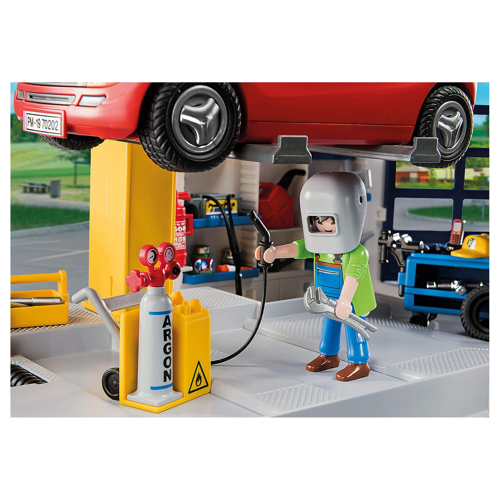 PLAYMOBIL Vehicle World Car Repair Garage (70202)