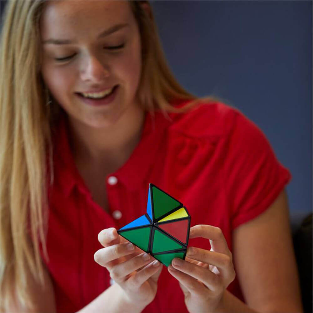 Rubik's Pyramid Puzzle