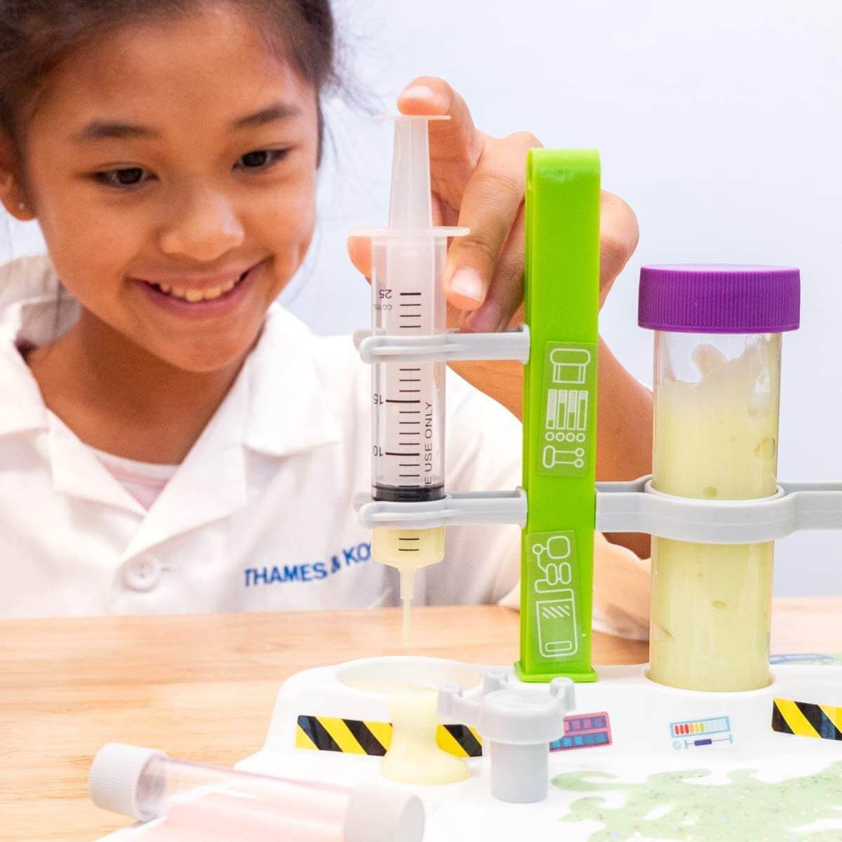 Thames and Kosmos Ooze Labs: Alien Slime Lab